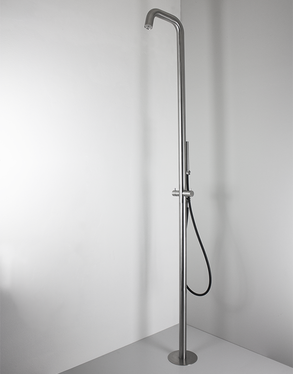 Freestanding shower column Ø50mm stainless steel inox 316L w/ progressive mixer and 2-way rotating diverter, full inox hand shower with l. 160cm flexible tube, finish 022 - brushed